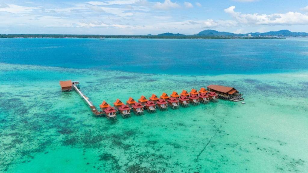 Sand Bay Resort Семпорна Екстериор снимка