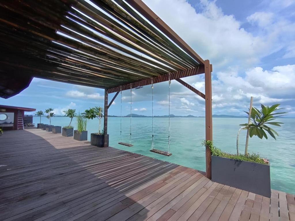 Sand Bay Resort Семпорна Екстериор снимка